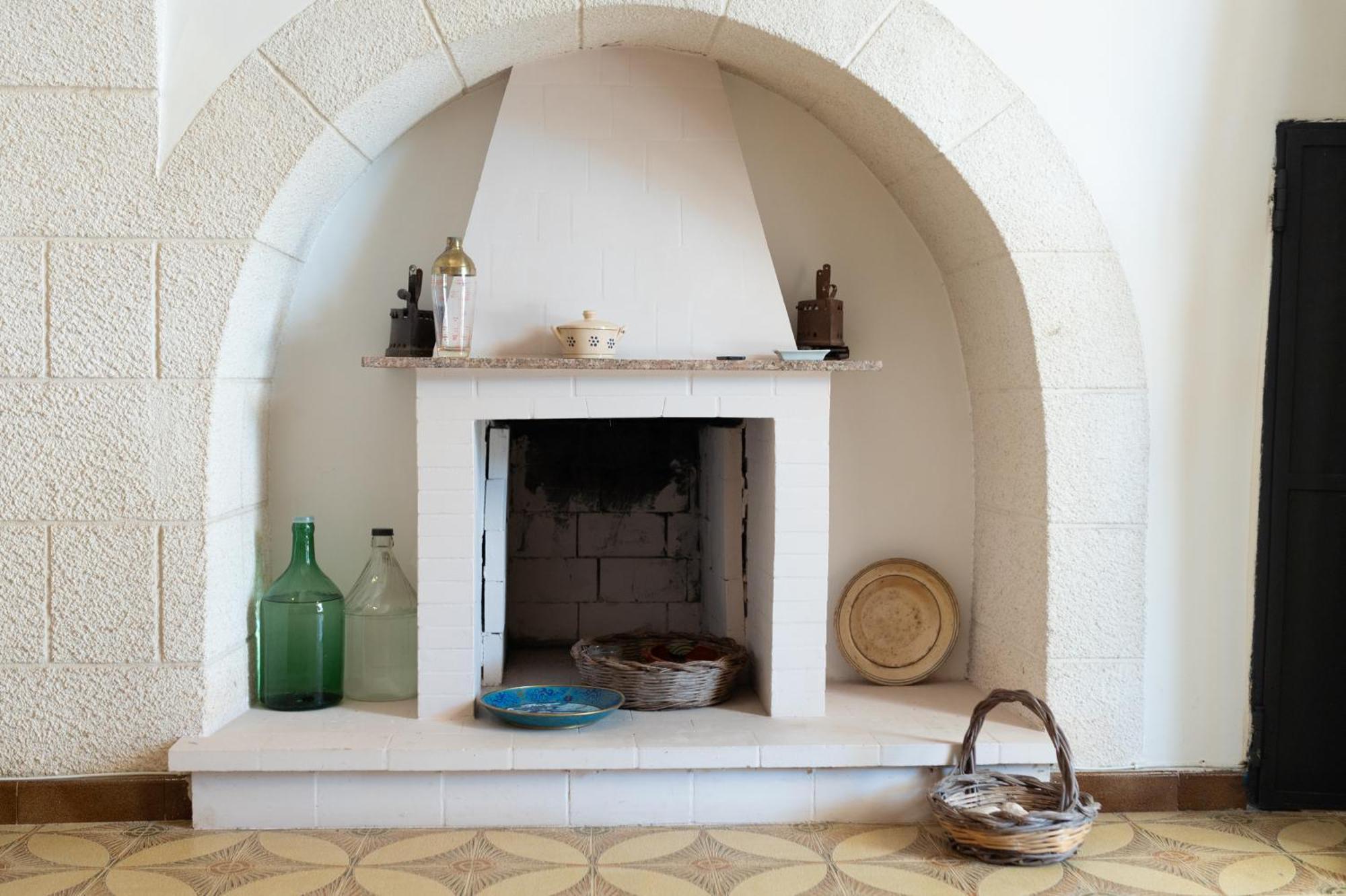 Trullo La Quercia Villa Ostuni Exterior photo